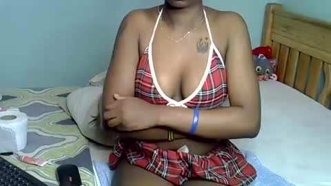 Snapshot of enkarxx chatting on January 2, 2025, 12:45 am enkarxx online show from January 2, 2025, 12:45 am