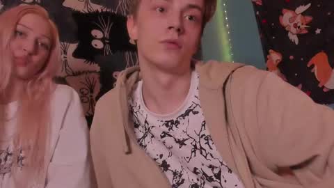 Snapshot of enkeer chatting on October 18, 2025, 2:18 pm Enker online show from October 18, 2025, 2:18 pm