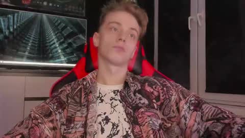 Snapshot of enkeer chatting on October 24, 2025, 2:08 am Enker online show from October 24, 2025, 2:08 am