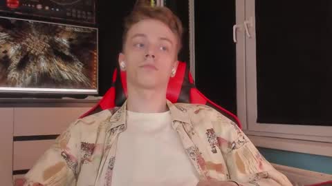 Snapshot of enkeer chatting on November 27, 2025, 2:35 am Enker online show from November 27, 2025, 2:35 am