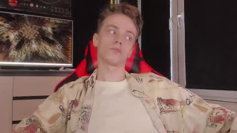 Snapshot of enkeer chatting on December 2, 2025, 6:52 am Enker online show from December 2, 2025, 6:52 am