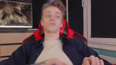 Enker online show from April 11, 2026, 5:17 pm