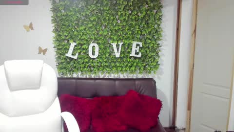 Enma clark online show from February 10, 2025, 7:07 pm