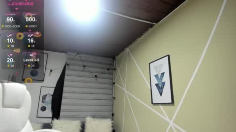 Enma clark online show from September 22, 2025, 4:14 am