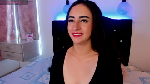 Snapshot of enola_holmess chatting on May 29, 2026, 1:20 pm Enola online show from May 29, 2026, 1:20 pm