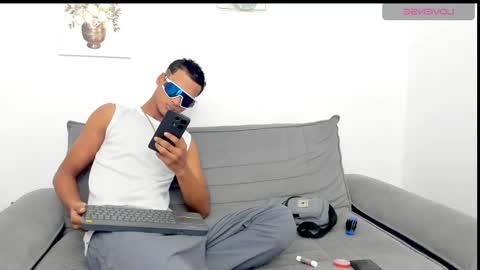 enrique online show from January 5, 2025, 3:45 pm