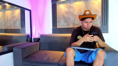 enrique online show from September 13, 2025, 4:12 am