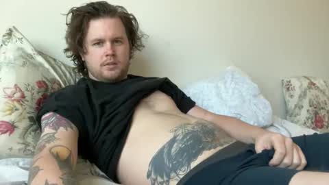 Snapshot of entreporneur chatting on October 28, 2025, 5:37 pm FOLLOW JOIN MY CULT online show from October 28, 2025, 5:37 pm