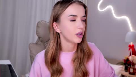 entya online show from December 16, 2025, 7:57 am