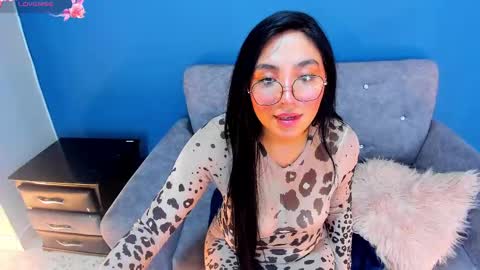 Snapshot of enyel_valmina chatting on January 29, 2025, 11:35 pm Enyel online show from January 29, 2025, 11:35 pm