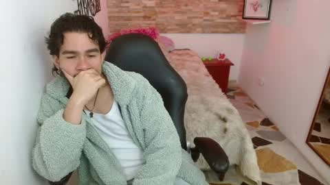 Enzo online show from April 2, 2026, 12:14 pm