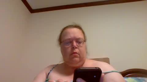 epic_ginger online show from October 6, 2025, 1:41 pm