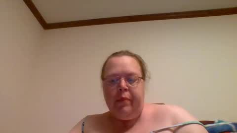 Snapshot of epic_ginger chatting on October 26, 2025, 9:31 pm epic_ginger online show from October 26, 2025, 9:31 pm