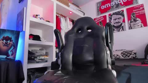 Tht BOSS Eren online show from November 16, 2025, 10:48 pm