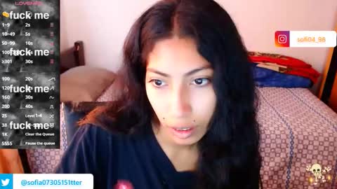 sofia online show from November 14, 2025, 1:43 pm