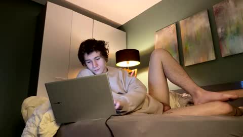 Eric Carrotman online show from October 25, 2025, 2:02 pm