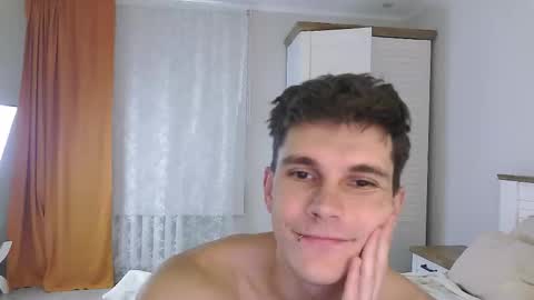 Eric Crush online show from September 23, 2025, 4:15 am