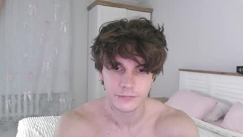 Eric Crush online show from April 6, 2026, 3:48 am