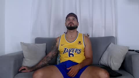 Snapshot of eric_evans1 chatting on October 15, 2025, 4:45 am Eric Evans online show from October 15, 2025, 4:45 am