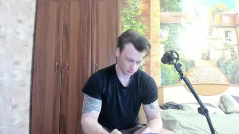 Eric online show from November 4, 2025, 8:02 am