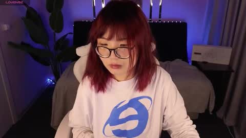 erica_asti online show from November 24, 2025, 3:06 am