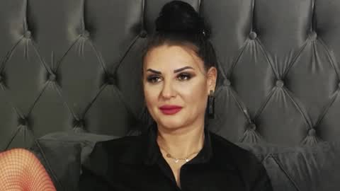 Erica online show from January 10, 2025, 7:43 pm