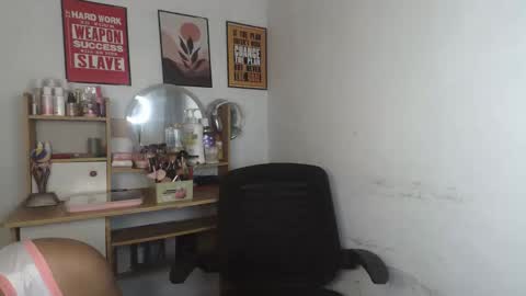 Snapshot of erick_cummer30 chatting on April 28, 2026, 8:08 am erick_cummer30 online show from April 28, 2026, 8:08 am