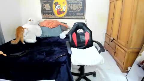 erick_de_rossee online show from May 2, 2026, 6:57 pm