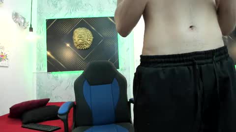   online show from February 18, 2025, 10:16 am