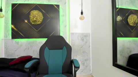   online show from February 20, 2025, 9:55 am