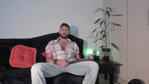 Snapshot of erickpritz_xh chatting on April 11, 2026, 10:03 pm erickpritz_xh online show from April 11, 2026, 10:03 pm