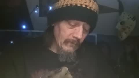 ericlovestacos online show from February 25, 2025, 4:35 am