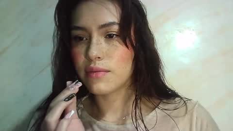 Erika online show from April 30, 2026, 3:29 pm