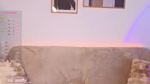 Snapshot of erika_soft chatting on July 28, 2026, 2:13 pm Erika online show from July 28, 2026, 2:13 pm