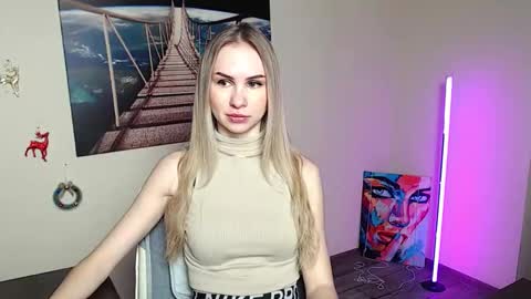 Erika online show from January 16, 2026, 12:53 pm