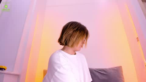 Erika online show from January 27, 2025, 4:09 am