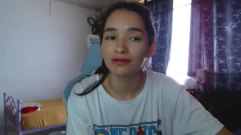 erina_1 online show from December 2, 2024, 4:20 pm