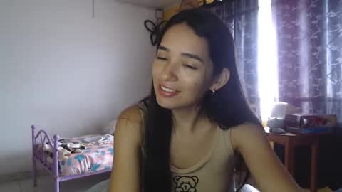 erina_1 online show from March 7, 2025, 4:00 pm