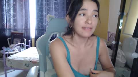 erina_1 online show from October 14, 2025, 5:14 pm