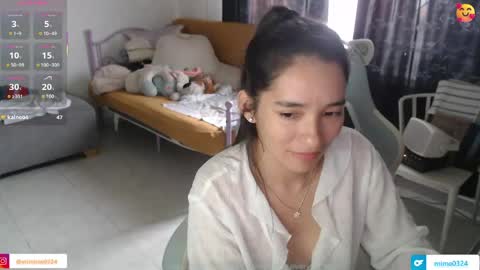 erina_1 online show from April 18, 2026, 7:07 pm