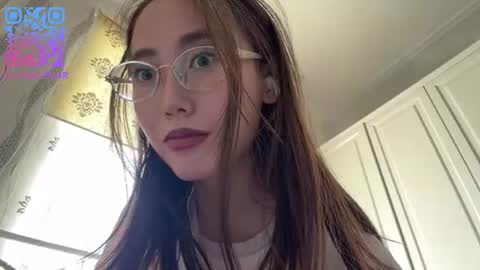 Luna online show from June 11, 2026, 2:53 am