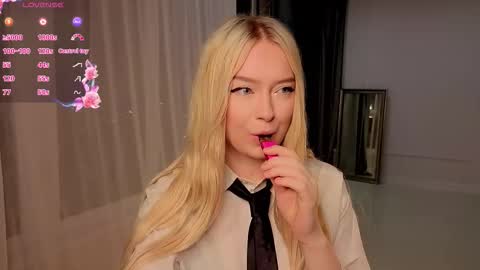 Chanel online show from March 15, 2026, 10:16 pm