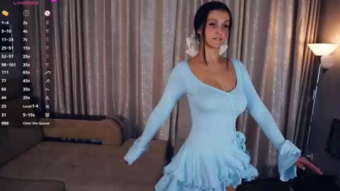 Erline and Monica online show from September 19, 2025, 8:20 pm