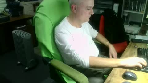 ernello online show from November 2, 2025, 11:07 pm