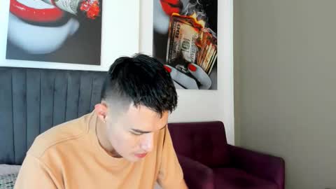 Eros Mancini online show from November 22, 2025, 3:38 am