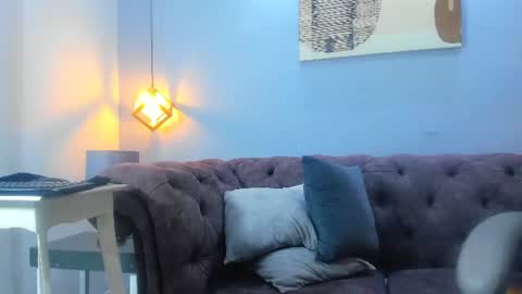 Snapshot of eross_santy chatting on July 18, 2026, 1:48 pm Eross online show from July 18, 2026, 1:48 pm