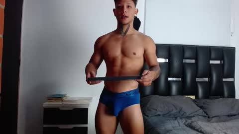 Snapshot of erosscott chatting on October 21, 2025, 3:57 pm Eros online show from October 21, 2025, 3:57 pm