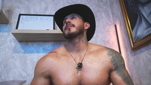 erossteel online show from April 21, 2026, 1:42 am