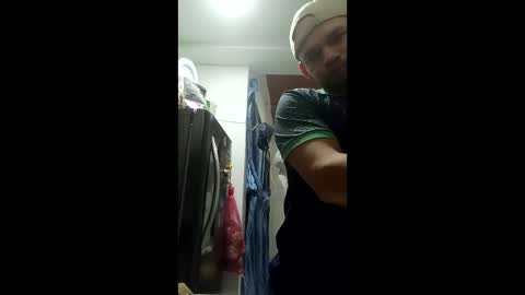 erotic_couplesex01 online show from December 19, 2025, 2:40 am