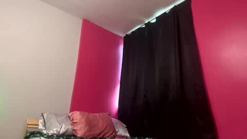 Nikki Erotica online show from November 3, 2025, 4:52 pm